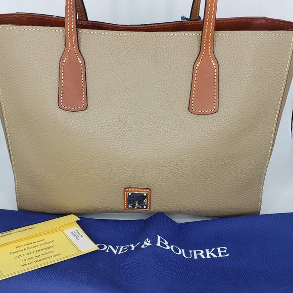 New Dooney & Bourke ASTON TOTE Light Taupe - Picture 2 of 8